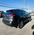 Used 2022 Toyota RAV4 XLE Premium image 3