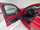 Used 2018 Alfa Romeo Giulia image 5