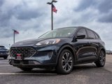 Used 2022 Ford Escape SE w/ SE Sport Appearance Package image 4