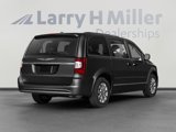 Used 2016 Chrysler Town & Country Touring w/ Driver Convenience Group image 2