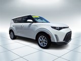 Used 2023 Kia Soul LX w/ LX Technology Package image 2
