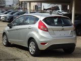 Used 2012 Ford Fiesta SE image 5