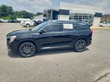 Used 2024 GMC Terrain Denali w/ Black Diamond Edition image 3
