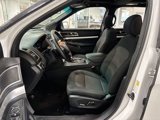 Used 2017 Ford Explorer XLT w/ Equipment Group 201A image 4