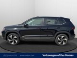 New 2025 Volkswagen Taos SE image 3