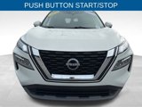 Used 2023 Nissan Rogue SV image 3