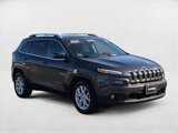 Used 2015 Jeep Cherokee Latitude image 3