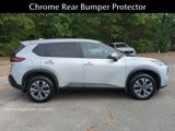 Used 2023 Nissan Rogue SV image 3
