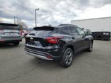 New 2025 Chevrolet Trax LT w/ Sunroof Package image 3