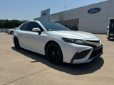 Used 2021 Toyota Camry XSE image 3