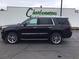Used 2018 Cadillac Escalade Luxury image 2