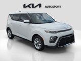 Certified 2022 Kia Soul LX w/ Technology Package image 3