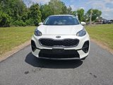 Used 2022 Kia Sportage LX image 2