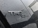 Used 2018 Toyota 4Runner TRD Off-Road image 2