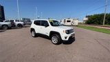 Used 2023 Jeep Renegade Latitude image 2
