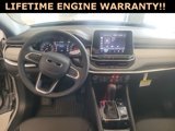 New 2025 Jeep Compass Latitude image 3