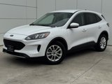 Used 2021 Ford Escape SE image 2