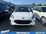 Used 2022 Ford Escape SE w/ SE Sport Appearance Package image 2