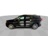 Used 2023 GMC Terrain Denali image 5