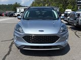 Used 2022 Ford Escape SEL w/ Technology Package image 3