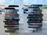 Used 2023 Jeep Grand Cherokee Laredo w/ Luxury Tech Group I image 5