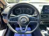 Used 2024 Nissan Altima 2.5 SV image 5