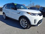 Certified 2024 Land Rover Discovery Dynamic SE image 3