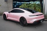 Used 2021 Porsche Taycan image 4