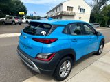 Used 2022 Hyundai Kona SE image 6