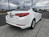 Used 2011 Kia Optima EX w/ Premium Pkg image 2