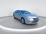 Used 2015 Toyota Camry LE image 2
