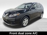 Used 2016 Nissan Rogue SV image 3