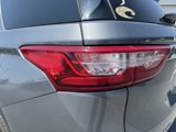 Used 2020 Chevrolet Traverse LT w/ Driver Confidence II Package image 4