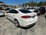 Used 2018 Ford Fusion SE w/ Fusion SE Technology Package image 5