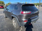 Used 2020 Jeep Cherokee Trailhawk image 3