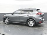 Used 2020 Nissan Rogue SV image 5