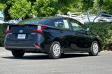Used 2022 Toyota Prius L Eco image 4