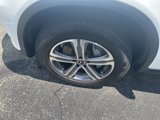 Used 2019 Mercedes-Benz GLC 300 4MATIC image 3
