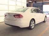Used 2013 Volkswagen Passat TDI SE image 2