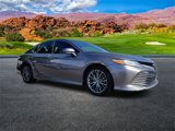 Used 2018 Toyota Camry XLE image 2
