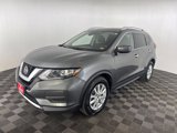 Used 2020 Nissan Rogue SV image 3