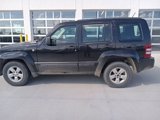 Used 2012 Jeep Liberty Sport image 6
