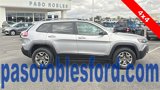 Used 2019 Jeep Cherokee Trailhawk image 2