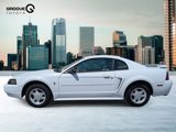 Used 2001 Ford Mustang Coupe image 2