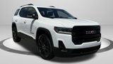 Used 2023 GMC Acadia SLE w/ Driver Convenience Package image 3