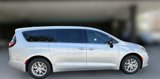 New 2026 Chrysler Pacifica Select image 2
