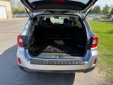 Used 2015 Subaru Outback 2.5i Limited image 3