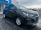 Used 2017 Chevrolet Trax LT w/ LT Convenience Package image 3