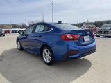 Used 2018 Chevrolet Cruze LT w/ Convenience Package image 3