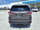 Used 2016 Toyota Highlander XLE image 4